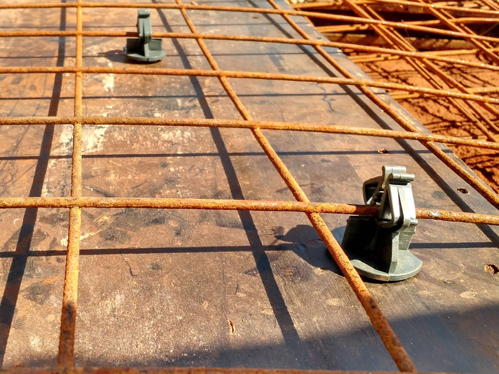 Aplicação. Utilização. Uso. Modelo SLB.