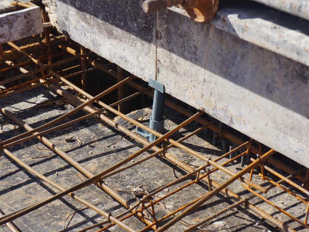 Aplicação. Utilização. Uso. Modelo TR + GU.