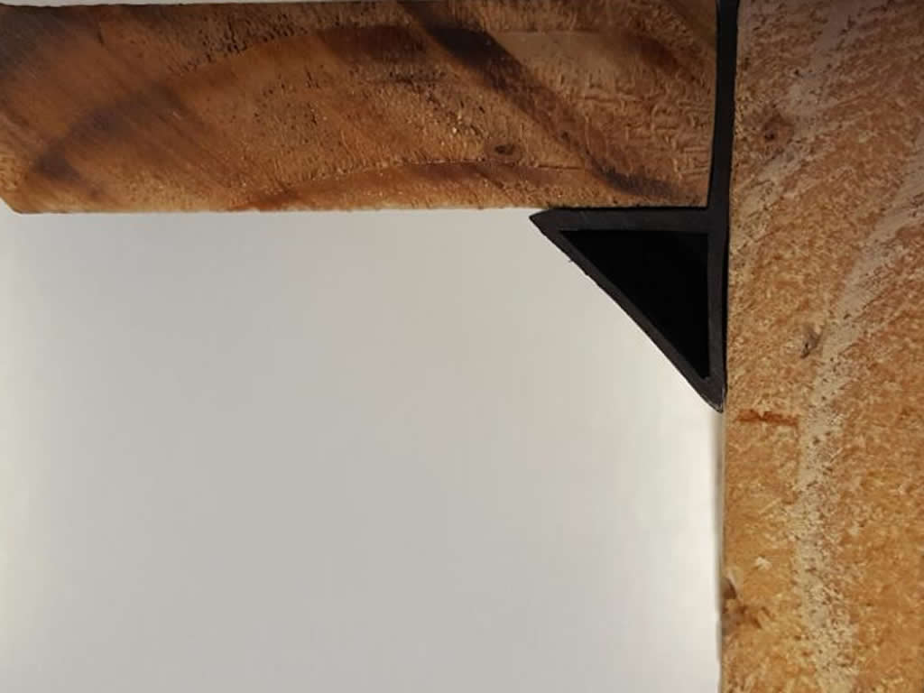 Aplicação. Utilização. Uso. Modelo CN.