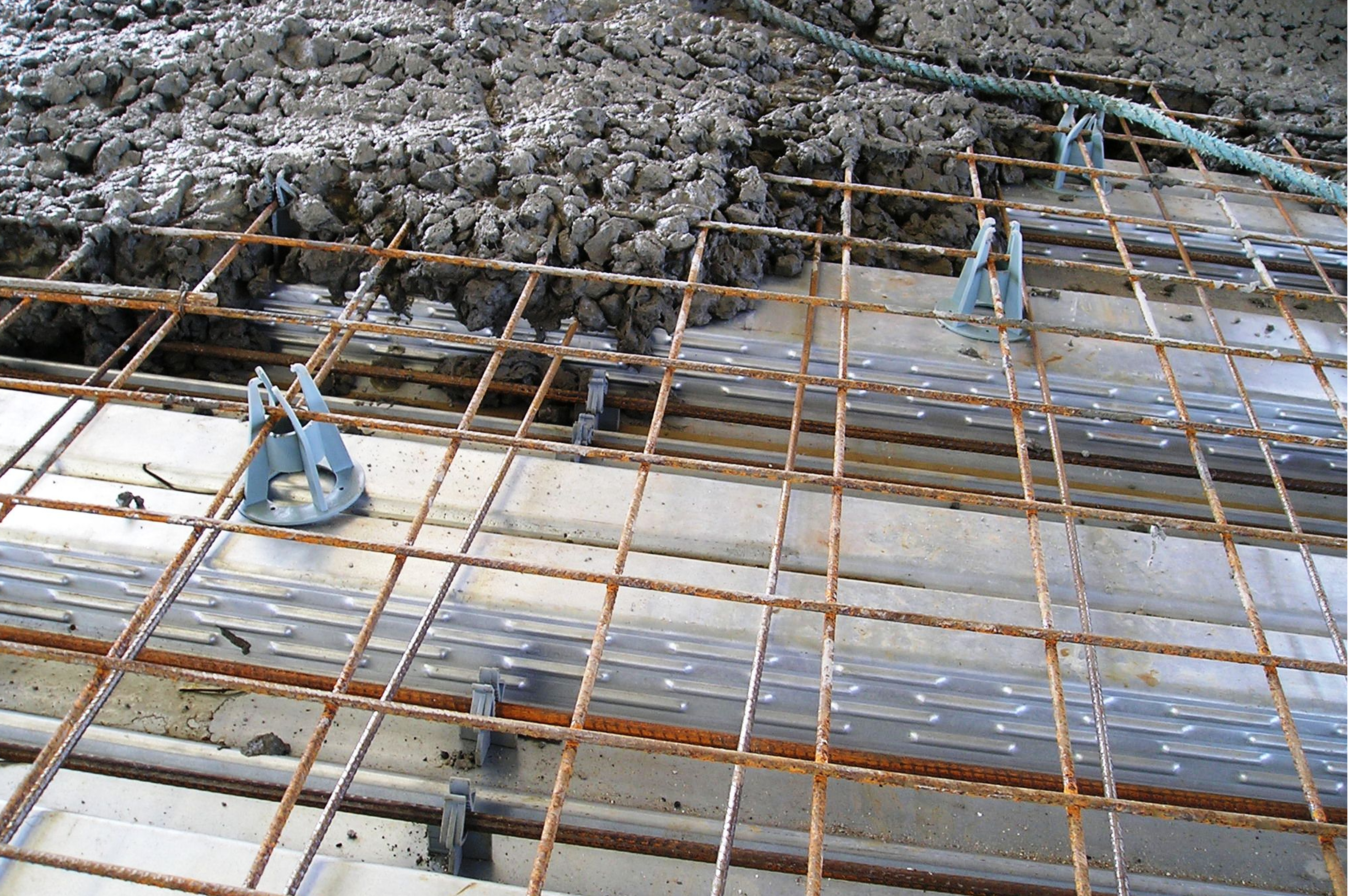 Aplicação. Utilização. Uso. Modelo AC.