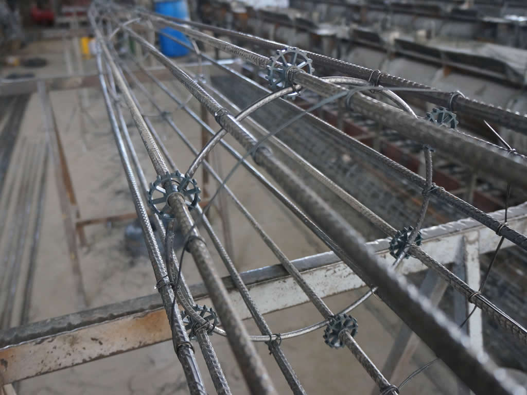 Aplicação. Utilização. Uso. Modelo R.